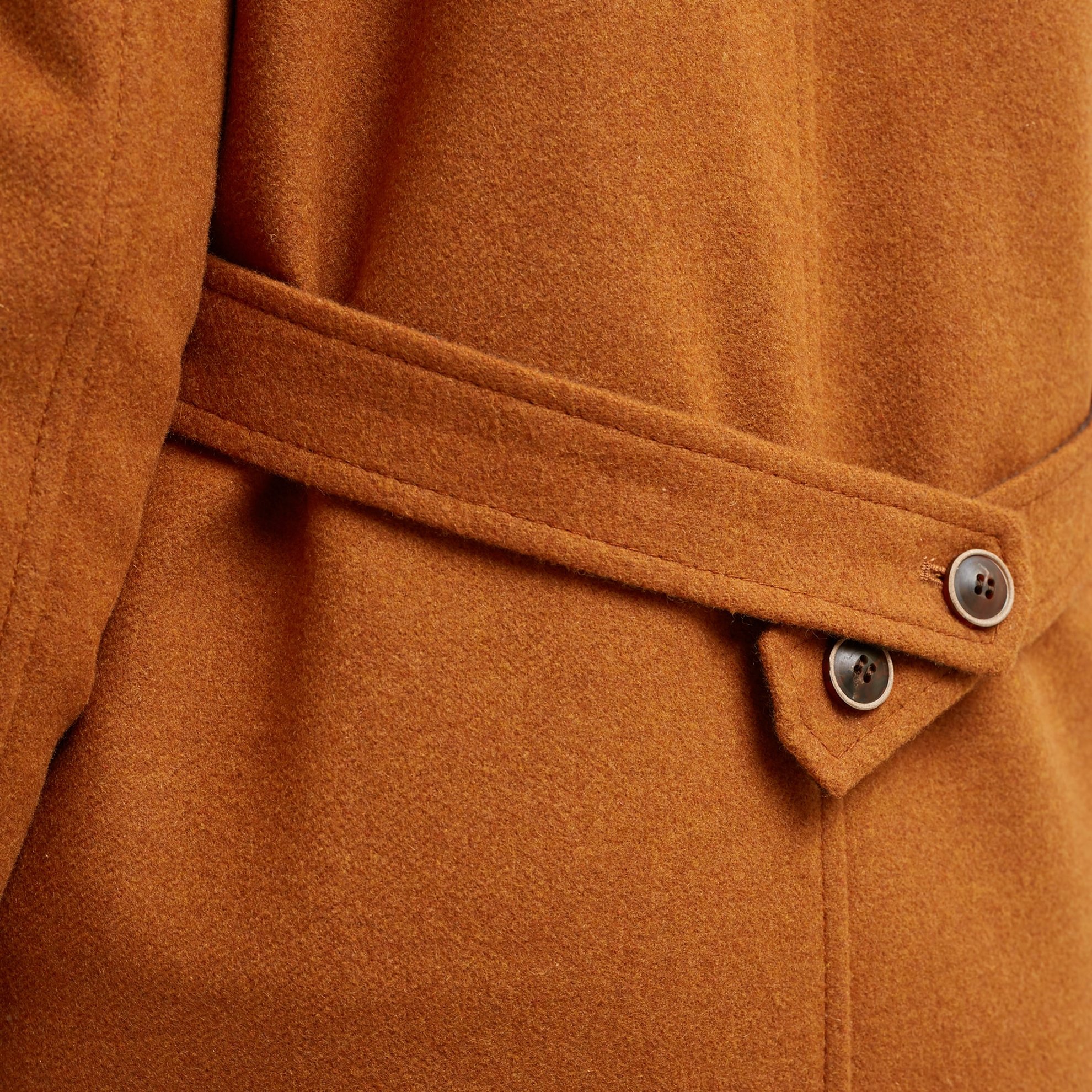 Düğme Detaylı Palto