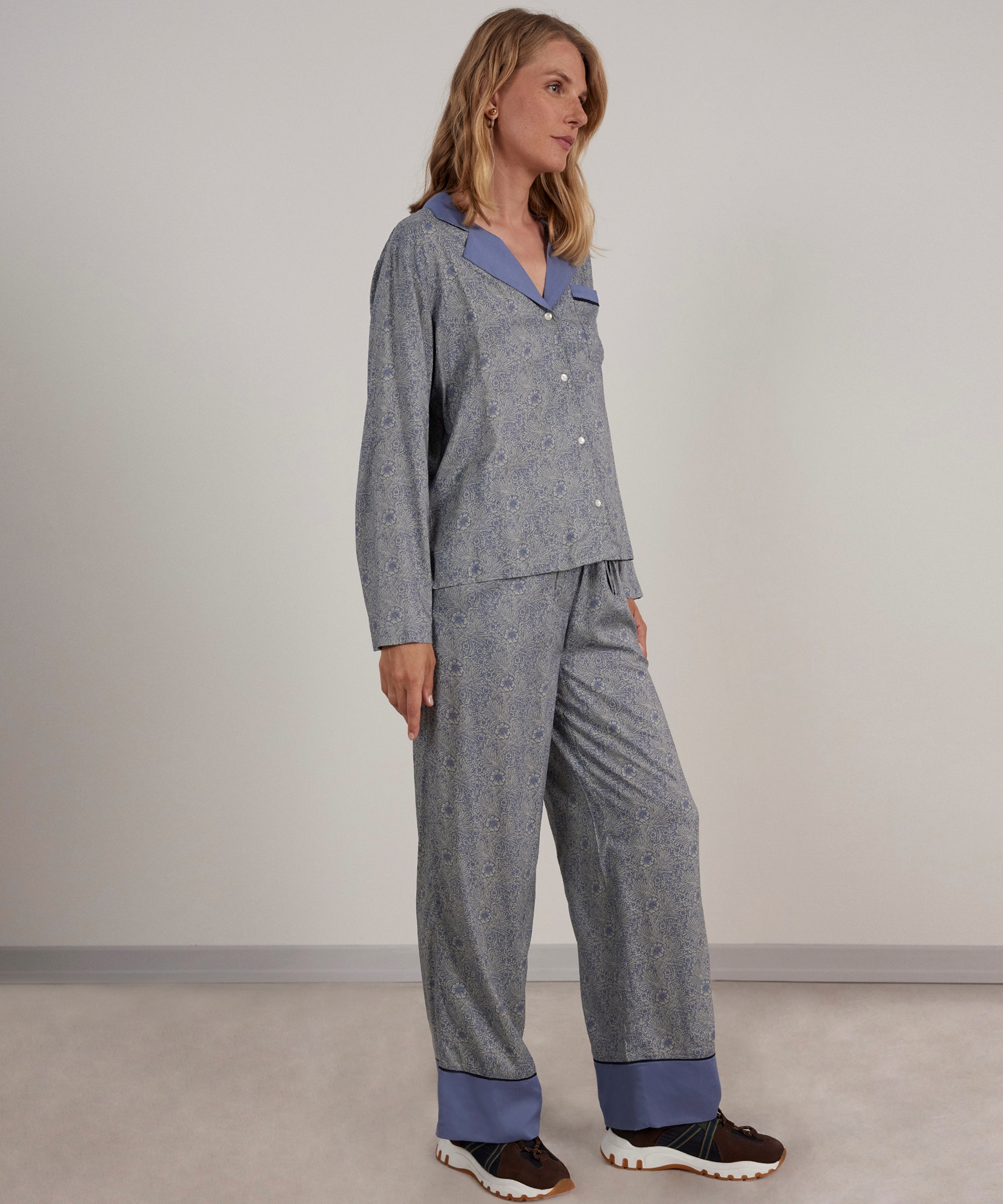 Kontrast Detaylı Pijama Üstü