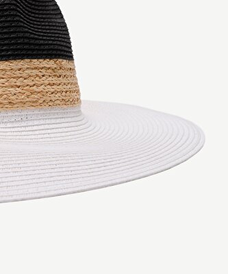 Siyah Beyaz Hasır Şapka